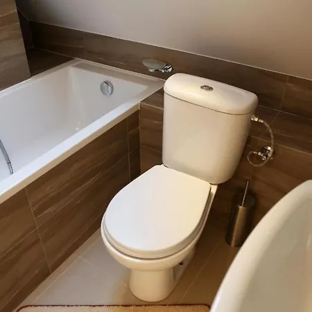 Apartament Lori + Luxer